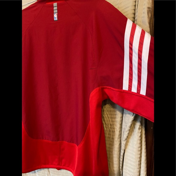 adidas NBA Chicago Bulls Jacket - Picture 6 of 16